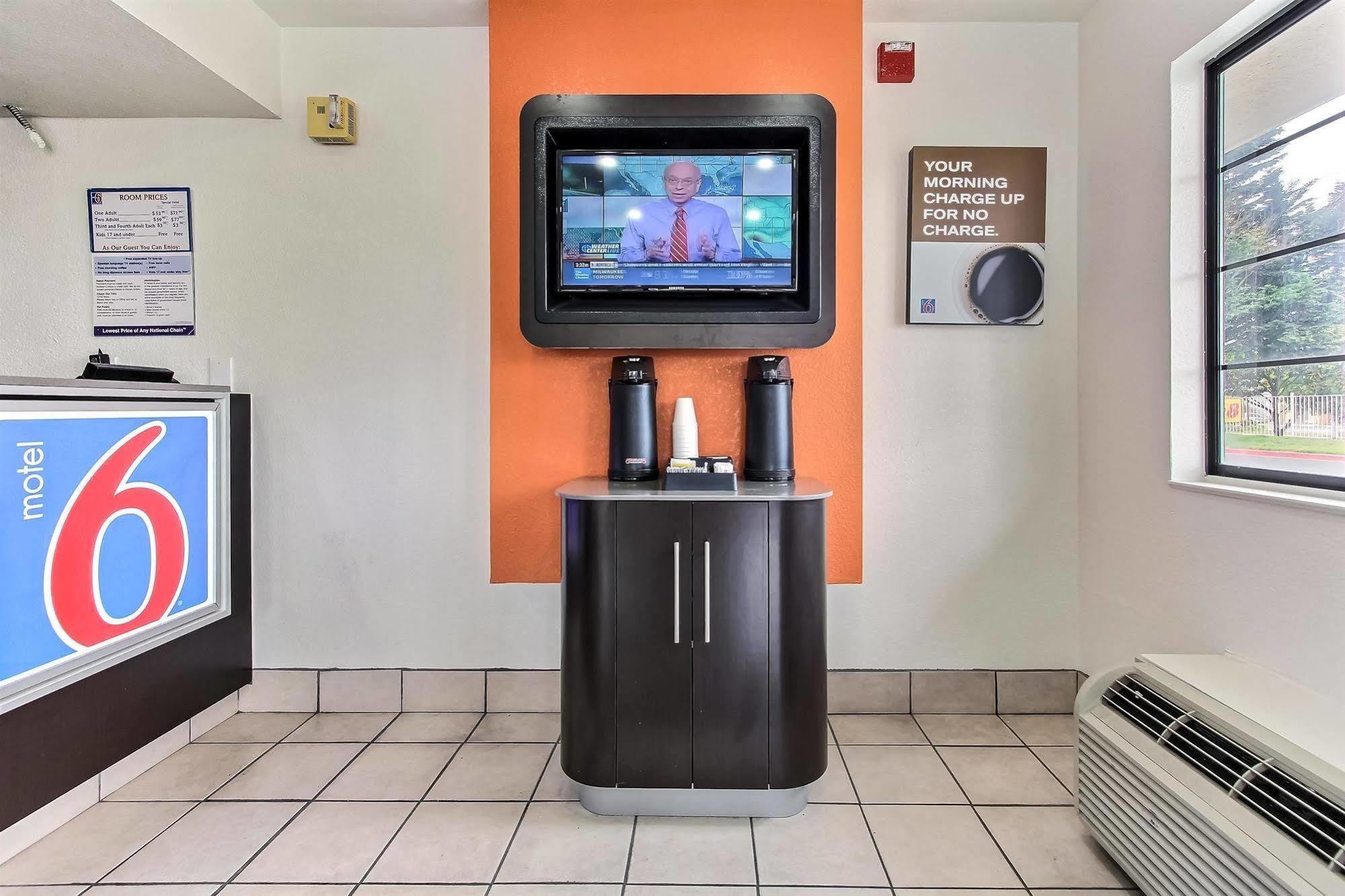 Motel 6-Salinas, Ca - North Monterey Area מראה חיצוני תמונה