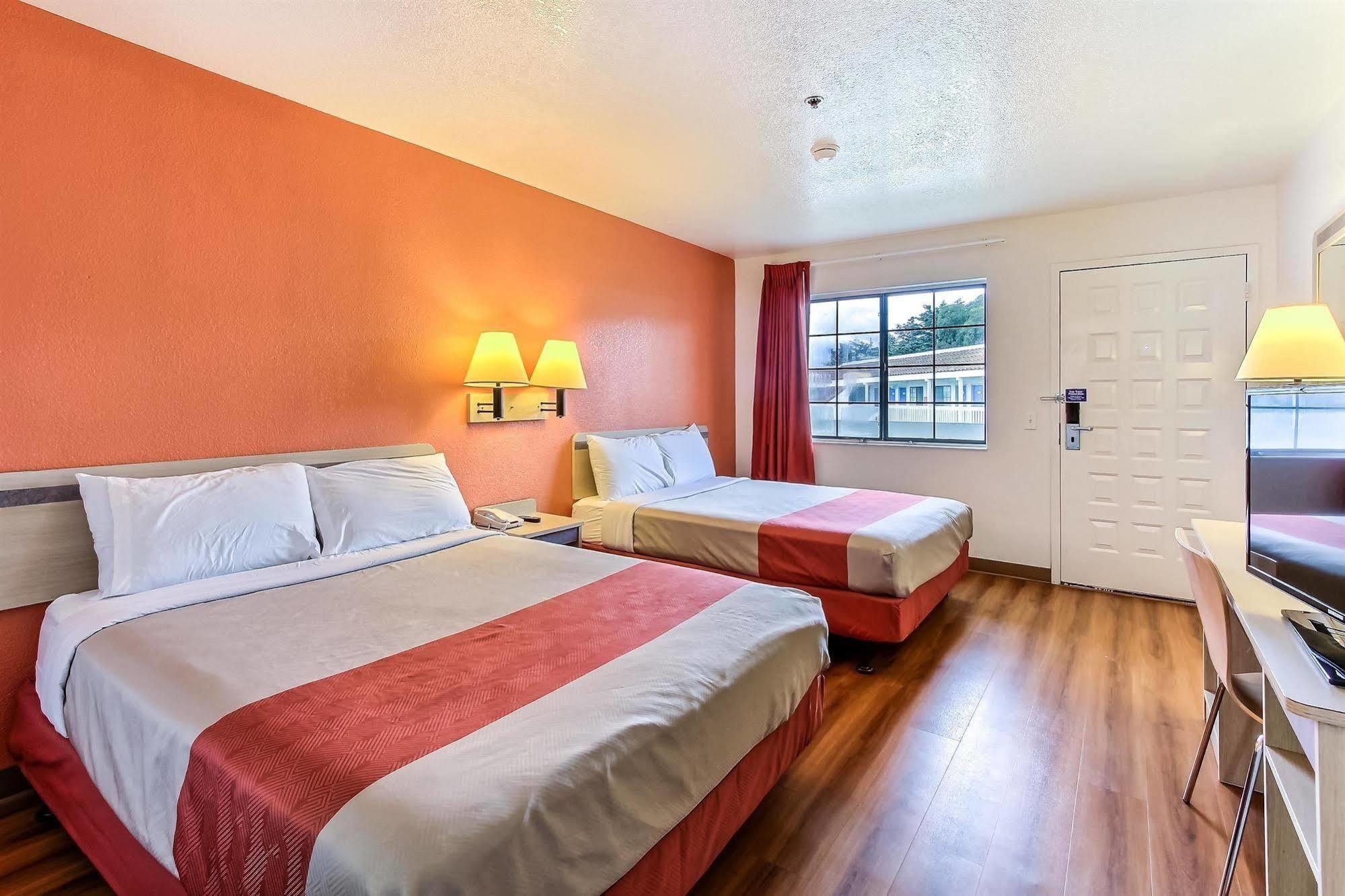 Motel 6-Salinas, Ca - North Monterey Area מראה חיצוני תמונה